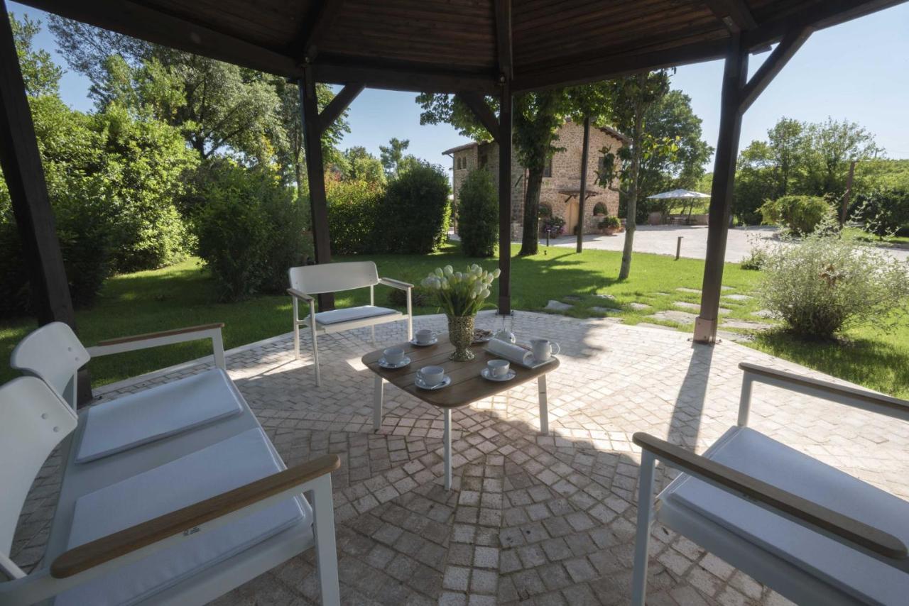 Antico Borgo Molino 7Cento Vicino Ai Giardini Di Ninfa Hotel Cori Bagian luar foto