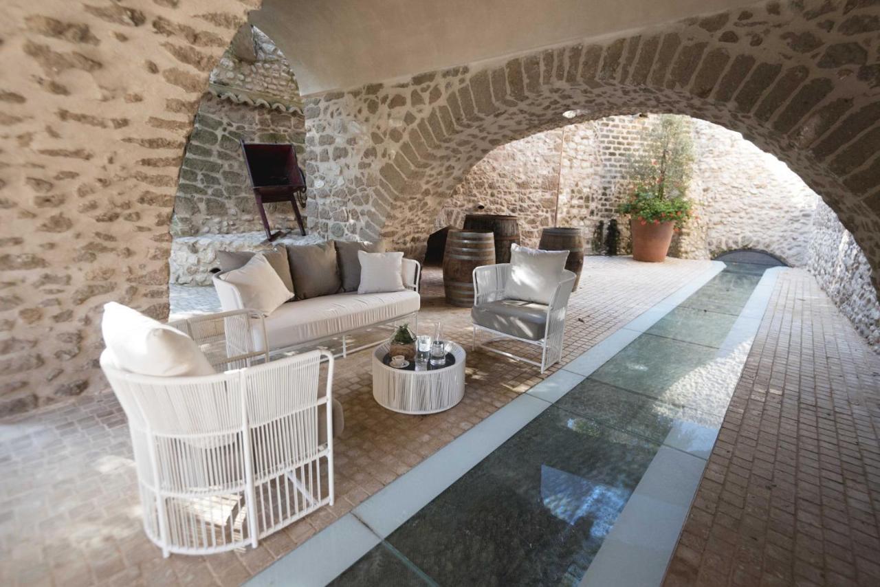 Antico Borgo Molino 7Cento Vicino Ai Giardini Di Ninfa Hotel Cori Bagian luar foto
