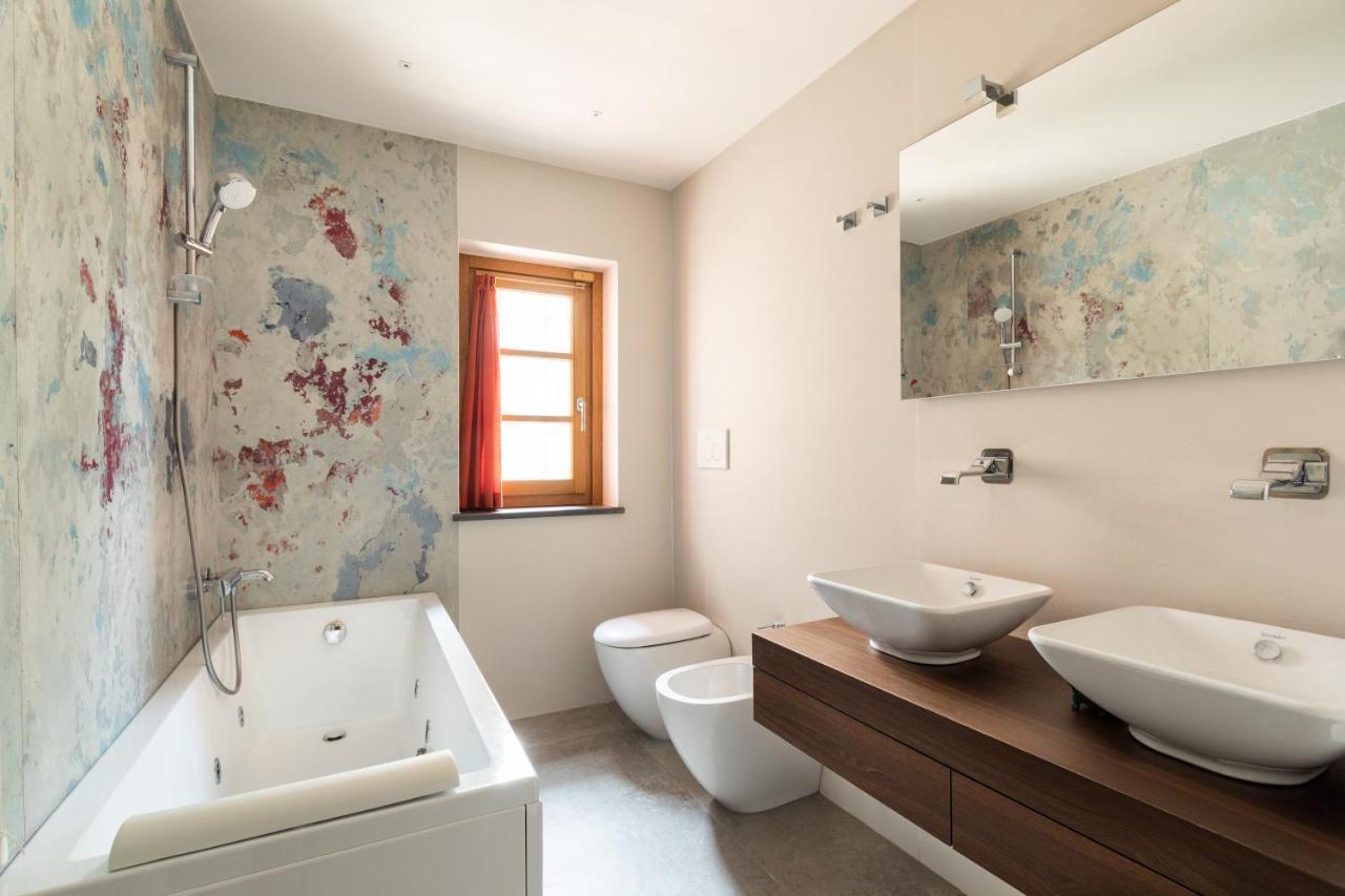 Antico Borgo Molino 7Cento Vicino Ai Giardini Di Ninfa Hotel Cori Bagian luar foto