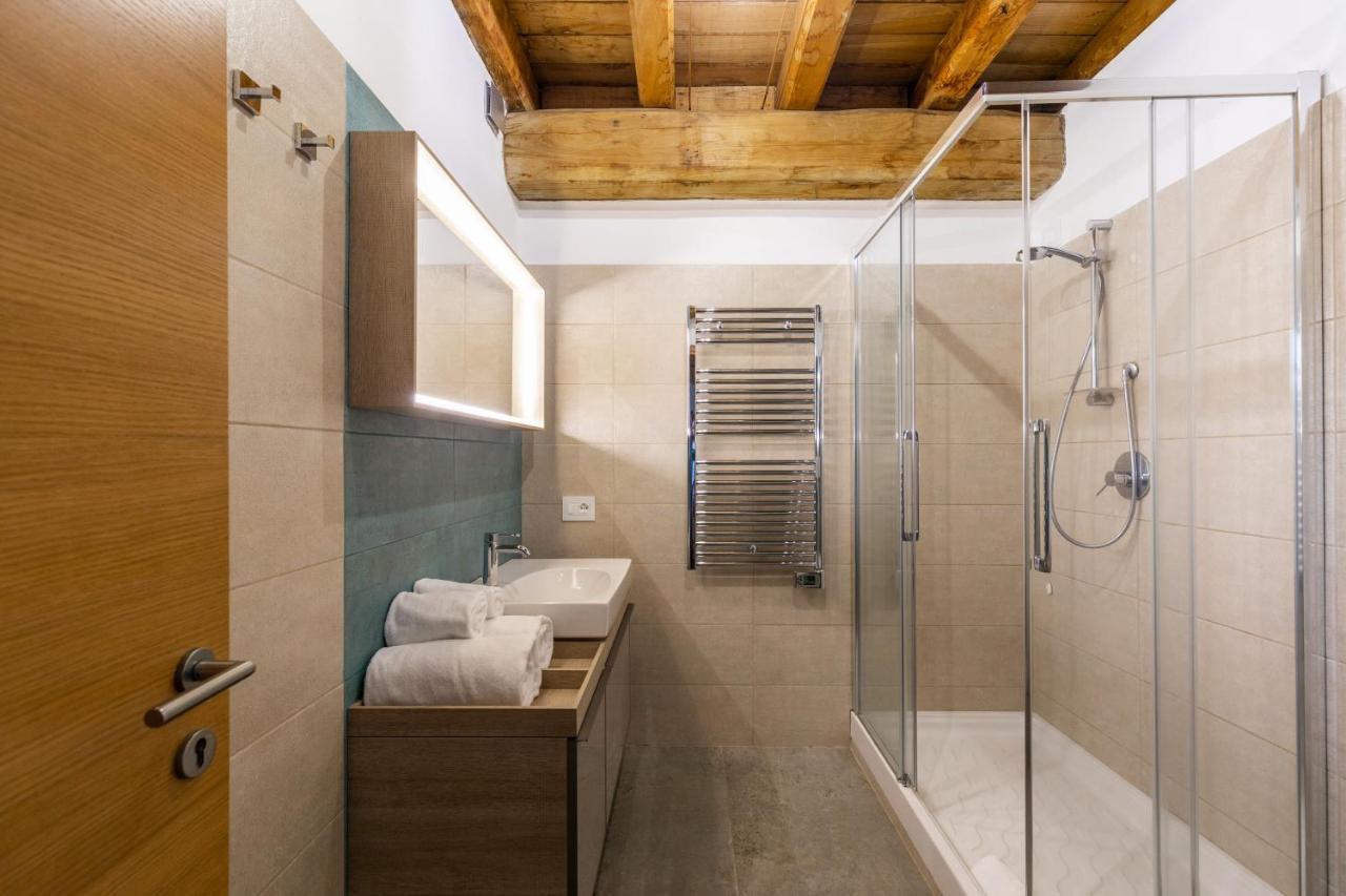 Antico Borgo Molino 7Cento Vicino Ai Giardini Di Ninfa Hotel Cori Bagian luar foto
